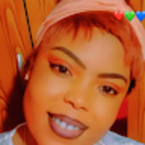 Meet your Posher, Daphmedjine